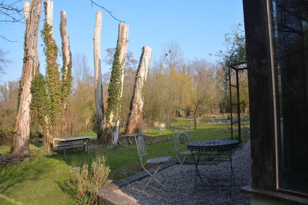 Chambres D'Hotes, Gites La Petite Madeleine La Madelaine-sous-Montreuil Exterior photo