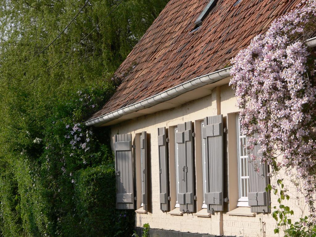 Chambres D'Hotes, Gites La Petite Madeleine La Madelaine-sous-Montreuil Exterior photo