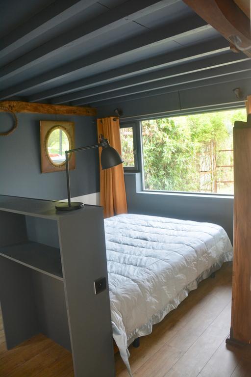 Chambres D'Hotes, Gites La Petite Madeleine La Madelaine-sous-Montreuil Exterior photo